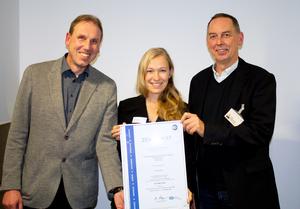 Über die Erhaltung des Qualitätssiegel freuten sich am Montag (29.10.2018) (v.l.) Ärztlicher Direktor Dr. med. Frank Klammer, Maria Heidrich und Jürgen Ribbert-Elias vom Qualitätsmanagement St. Franziskus-Hospital Ahlen.